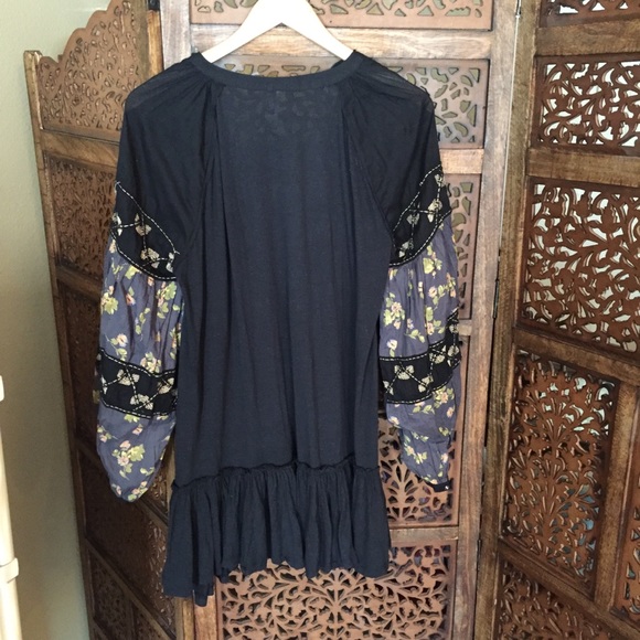NEW Free People Mix It Up Tunic Black Small - Picture 6 of 6